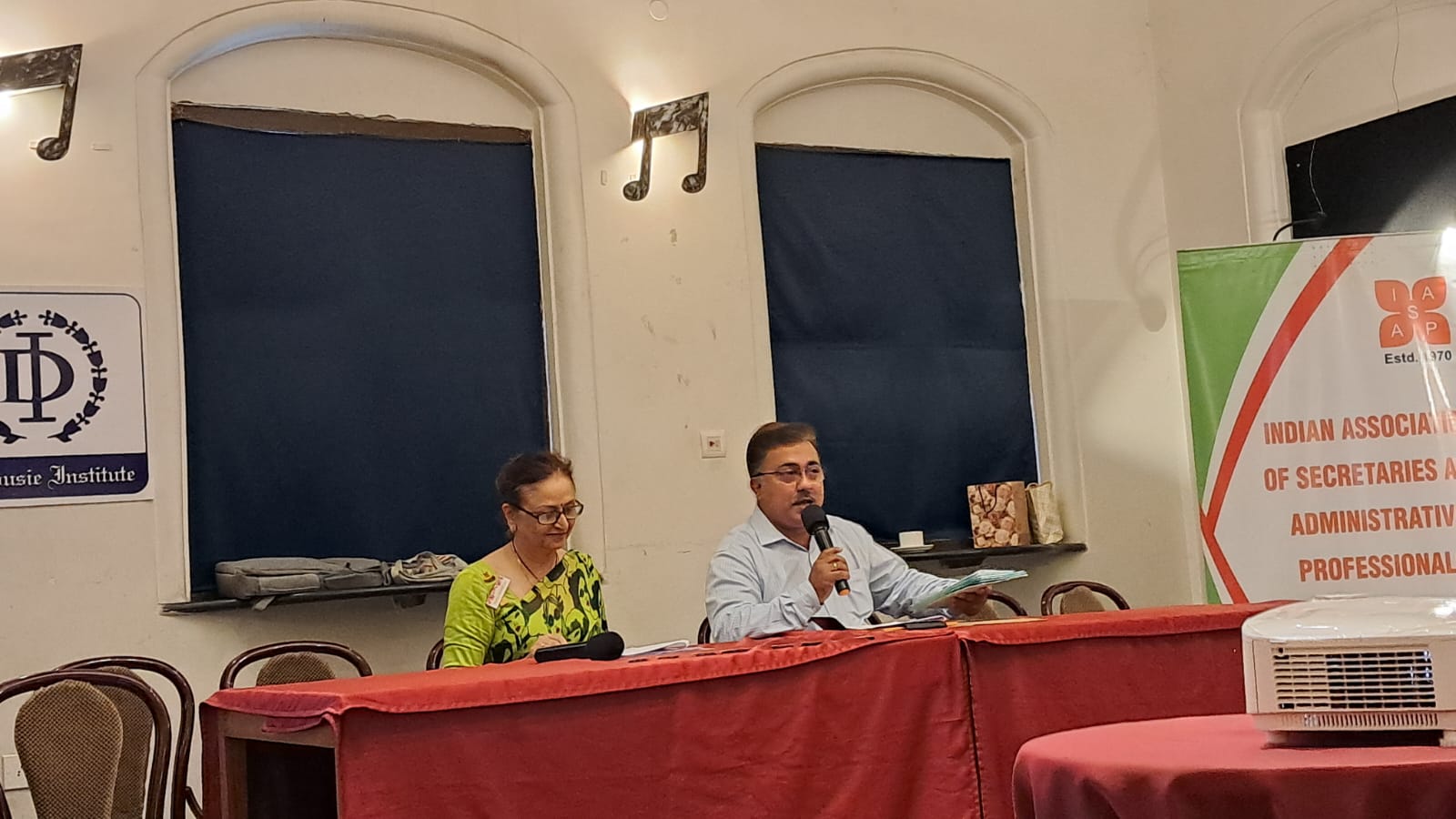 AGM 1